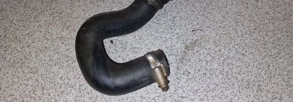 BMW 5 E39 Engine coolant pipe/hose 11532247879 2247879