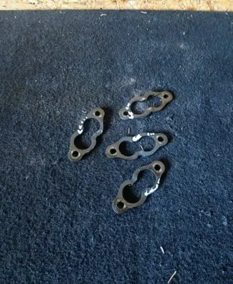 Volkswagen PASSAT CC Fuel Injector clamp holder