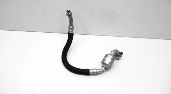 Air conditioning (A/C) pipe/hose
