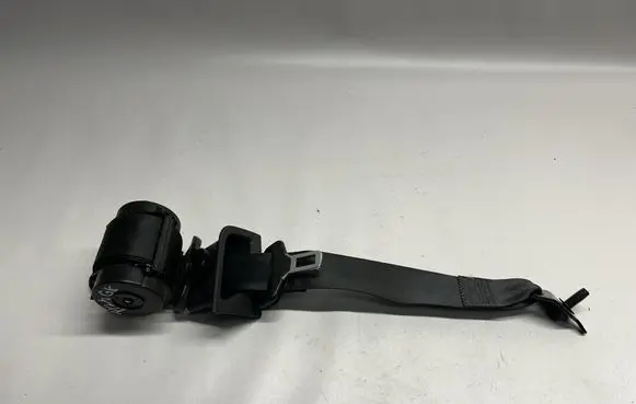 Ford Mustang VI Rear seatbelt JR3BC699D74CC3ZHE