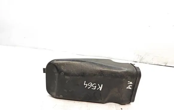 BMW 3 E90 E91 Air intake duct part 7797956