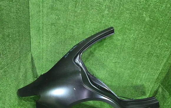 Alfa Romeo Giulia Tailgate/boot lid cover trim 0050541128 68300783AA