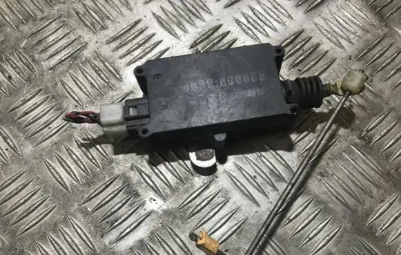 Mazda 626 Central locking motor 8300003800 830000-3800