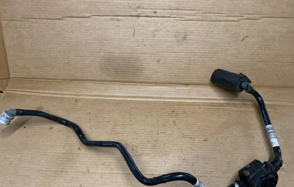 BMW X1 F48 F49 Fuel tank valve 7333301