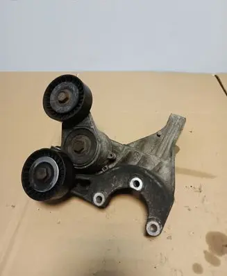 Chrysler Grand Voyager V Generator/alternator bracket NOCODE