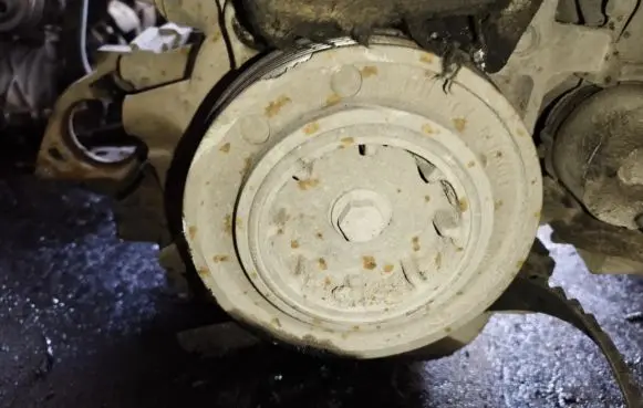 Renault Trafic II (X83) Crankshaft pulley
