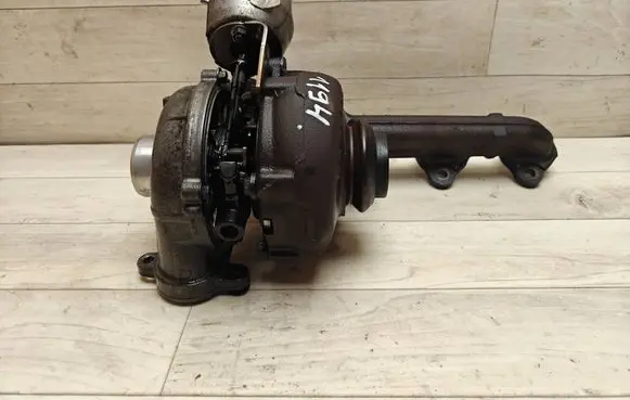 Citroen C4 I Picasso Turbo 9663199280 7534205 GT1544V