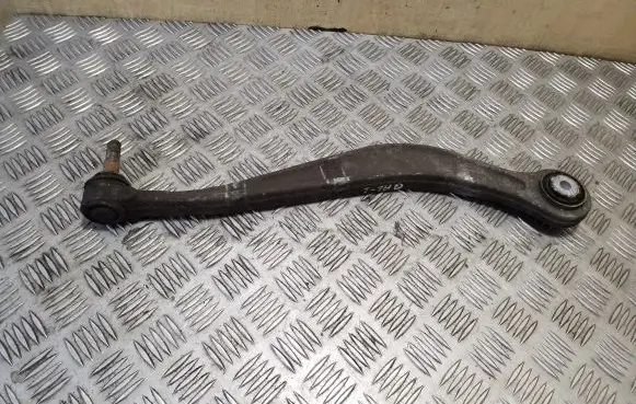 Rear control arm