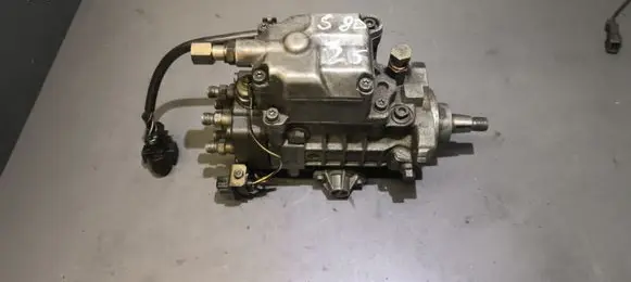 Volvo S80 Fuel injection high pressure pump 2464463294 0460415990 0290024523A