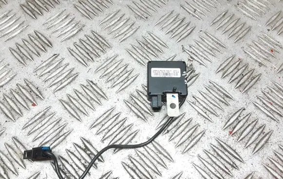 BMW X5 E53 Aerial antenna filter 8380945