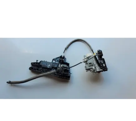 Audi Q7 4M Front door lock 8J2837015E