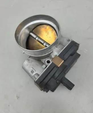 Chevrolet Camaro Throttle body valve 12678223 586929700265100