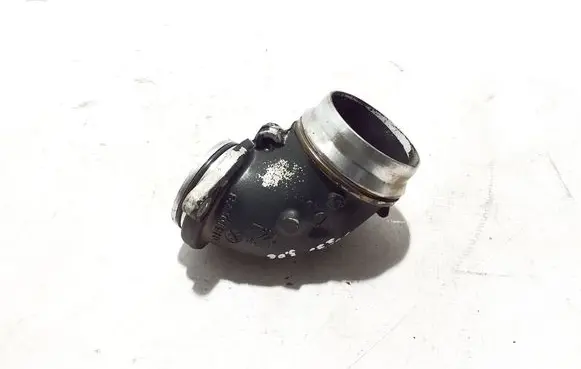 Coolant pipe/hose