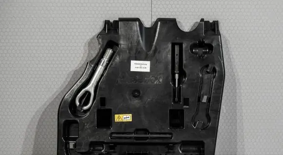 Mercedes-Benz Sprinter W907 W910 Tool box A9075460800