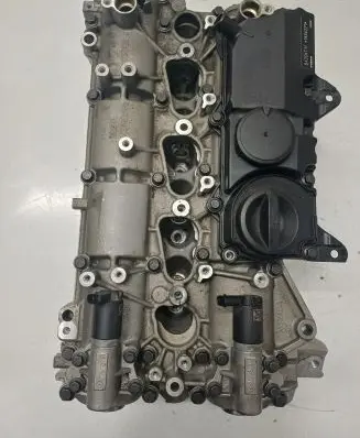 Volvo S60 Engine head 31401057AA
