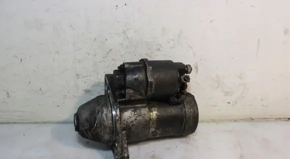 Opel Astra H Starter motor 8971891181