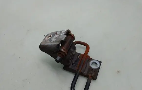 Audi A8 S8 D3 4E Front door lower hinge 