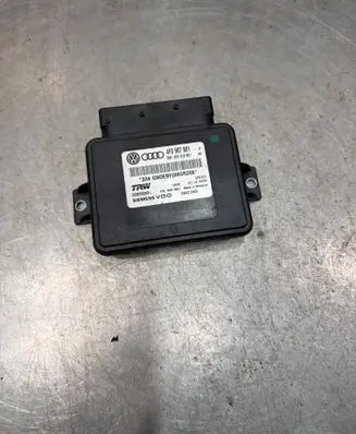 Audi A6 S6 C6 4F Hand brake control module 4F0907801 4F0910801 5WK32443