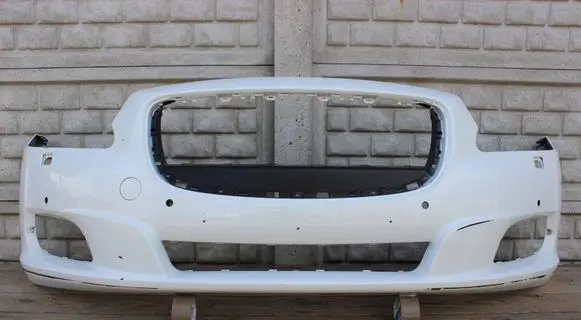 Jaguar XJ X351 Front bumper AW9317C831BB AW9317C831