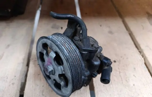 Honda Accord Power steering pump Rbd401090e