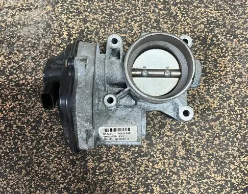 Ford Focus Throttle valve 4M5GED 4M5G-ED
