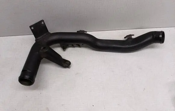 Audi A4 S4 B6 8E 8H Intercooler hose/pipe 8D0145840L
