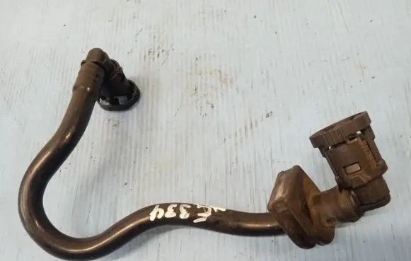 BMW 3 F30 F35 F31 Vacuum line/pipe/hose 7602047
