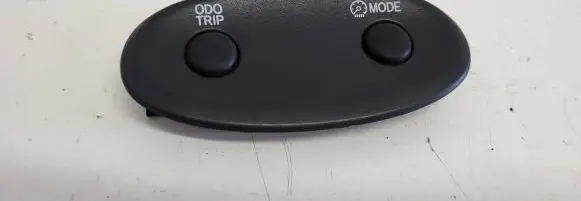 Toyota Yaris Verso Cruise control switch 6410K2D