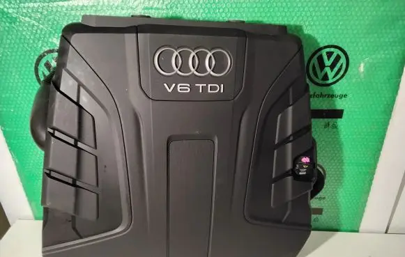 Audi Q7 4M Engine cover (trim) 4M0133837 4M0133849 4M0133849AA