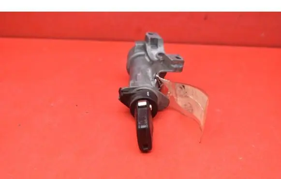 Audi A4 S4 B6 8E 8H Ignition lock 4B0905851C
