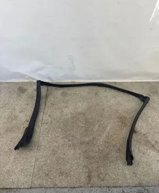 Mercedes-Benz SLK R172 Rubber seal front coupe door window A1727200078