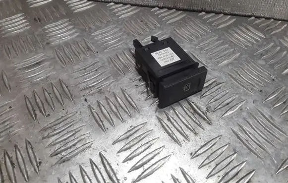 Volkswagen Sharan Windscreen/window heater switch 7M3959621