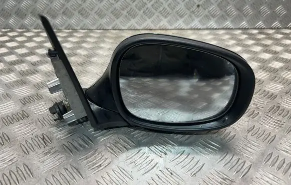 BMW 1 E82 E88 Front door electric wing mirror 7208343