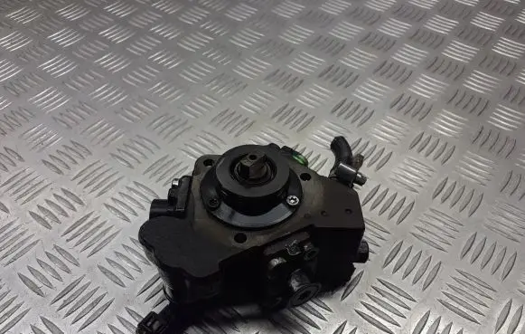 Fiat Grande Punto Fuel injection high pressure pump 0445010122