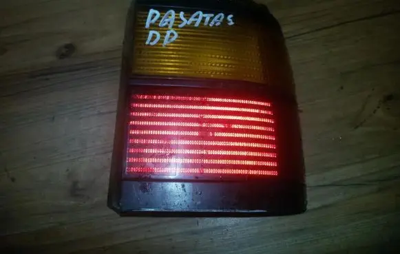 Volkswagen PASSAT B3 Rear/tail lights