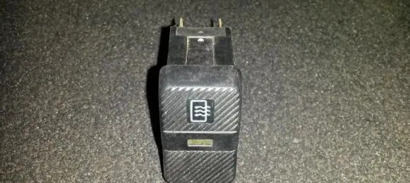 Windscreen/window heater switch