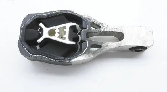 Opel Vivaro Engine mount bracket 9811786680