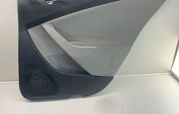 Volkswagen PASSAT B6 Rear door card panel trim 3C5867212
