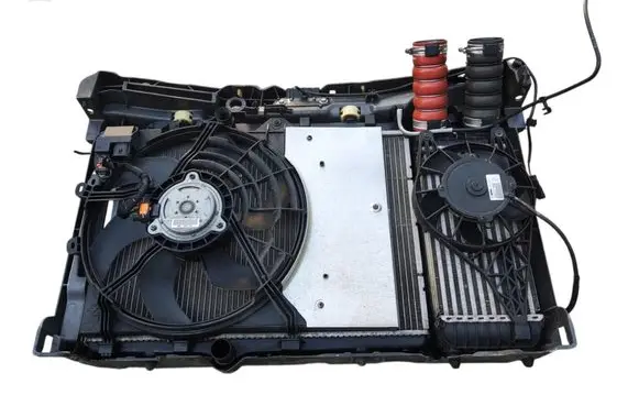 Peugeot 208 I Radiator set 9680003280 9803145480
