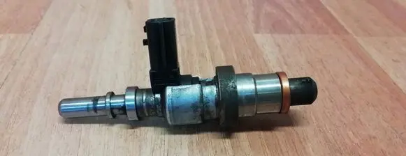 Renault Scenic III - Grand scenic III Fuel injector 8200769153 H8200769153 166475