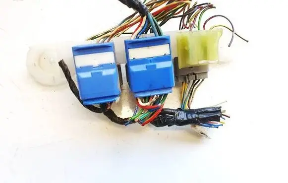 Toyota Avensis T220 Sensor 11710 11527yc2