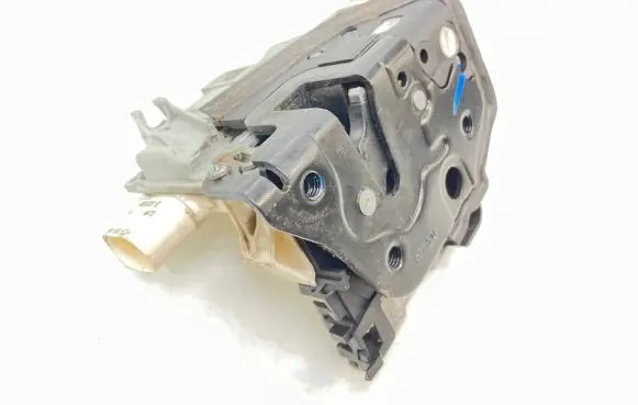 Audi A5 8T 8F Front door lock 8J1837016A