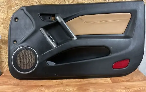 Hyundai Coupe Front door card panel trim 823602C000