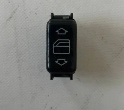 Mercedes-Benz E W124 Electric window control switch 1248208910 A1248208910