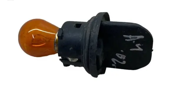 Audi A4 S4 B7 8E 8H Headlight/headlamp bulb PY21W 12496HTCPY21W
