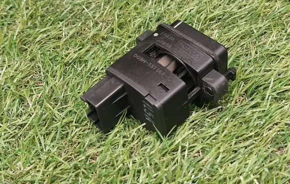 Ford Fusion II Interior temperature sensor DG9H19T562C