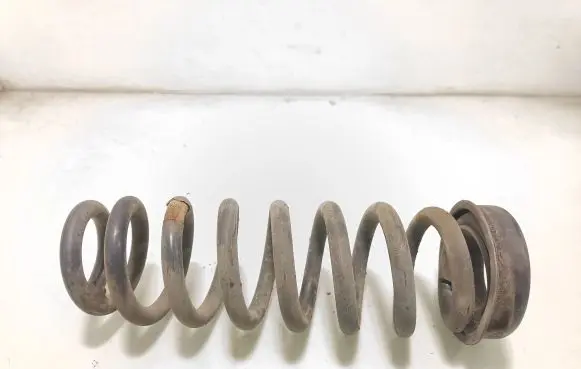 BMW 1 E81 E87 Rear coil spring