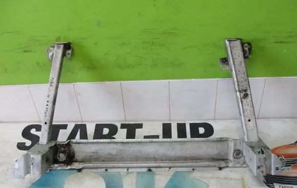 Renault Laguna III Front subframe