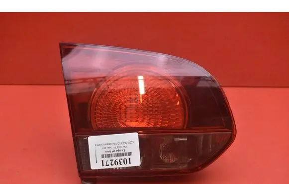 Volkswagen Golf Plus Rear/tail lights 5K0945093AA