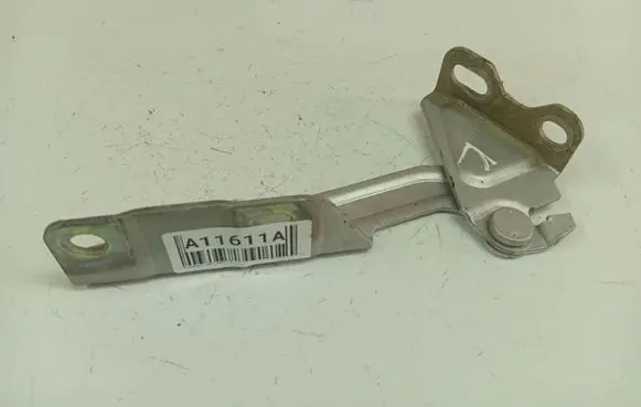 Mitsubishi Colt Engine bonnet/hood hinges MR959411